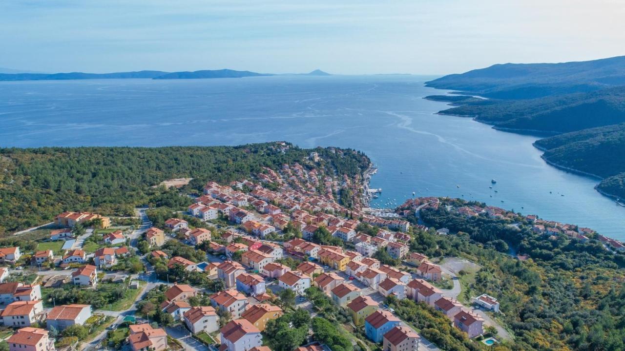 Apartments Paliska 拉巴克 外观 照片
