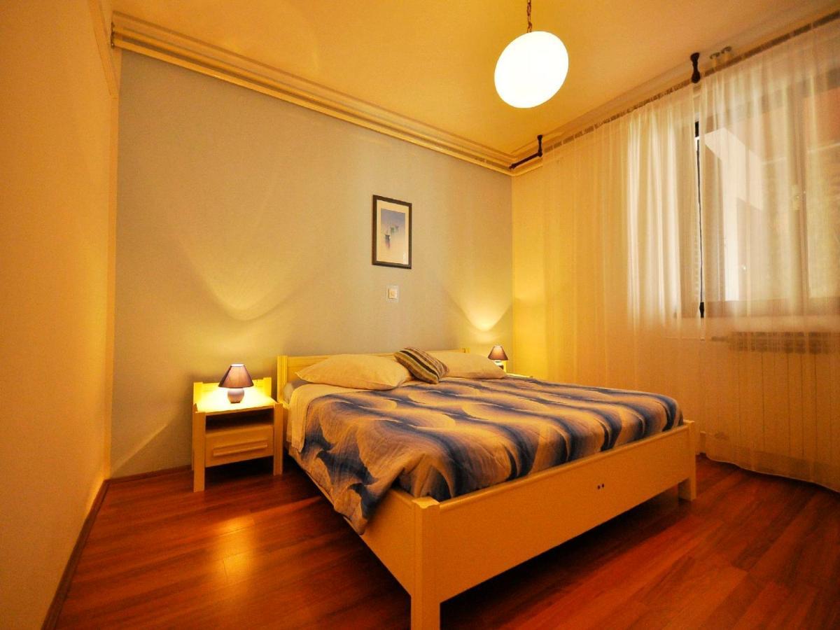 Apartments Paliska 拉巴克 外观 照片